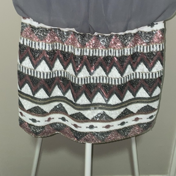 Sequin pattern skirt, with gray sleeveless soft top attacked! One piece! - Picture 3 of 5